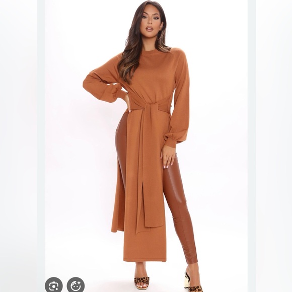 Tops - NWT Cognac Slit Tunic